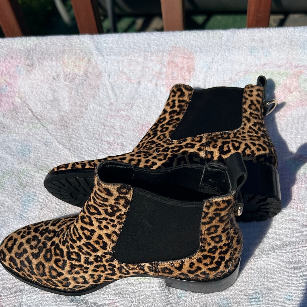 Cole Haan Leopard Print Ankle Boots NWOT size 6.5